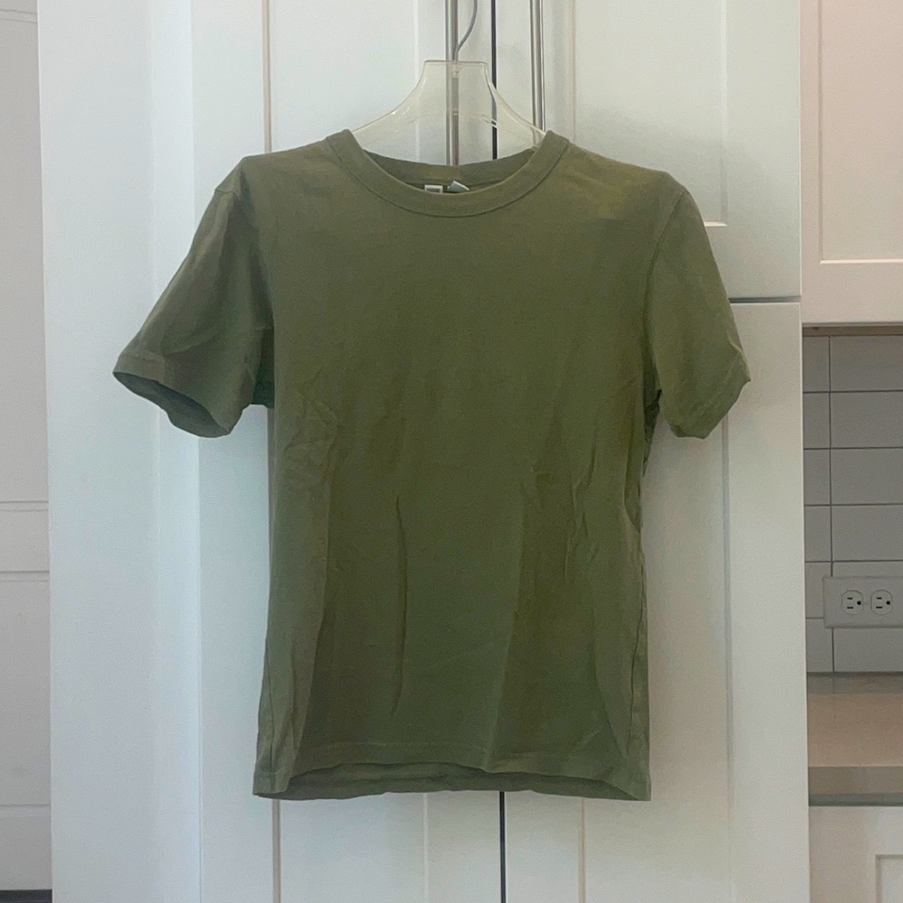 Uniqlo Shirt Size Xs